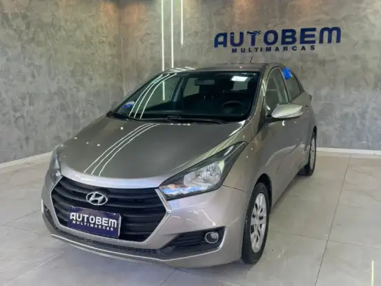 HYUNDAI-HB20-1.0 COMFORT PLUS 12V FLEX 4P MANUAL HYUNDAI-HB20-2017