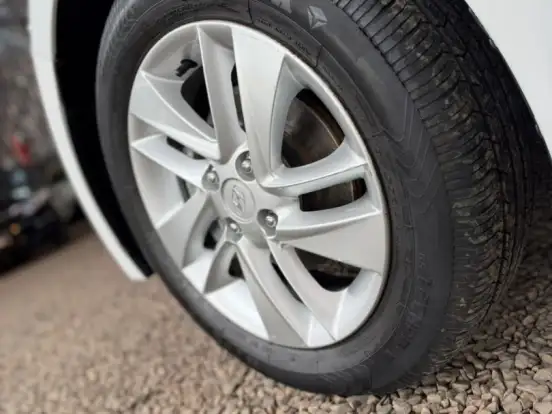 HYUNDAI-HB20-1.0 FOR YOU 12V FLEX 4P MANUAL HYUNDAI-HB20-2014