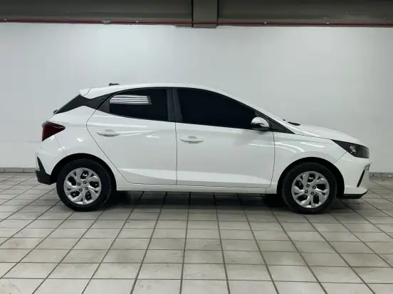 HYUNDAI-HB20-2025
