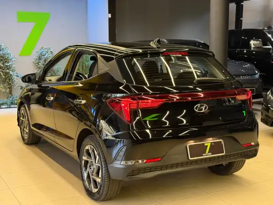 HYUNDAI-HB20-2022