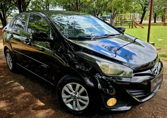 HYUNDAI-HB20-2015