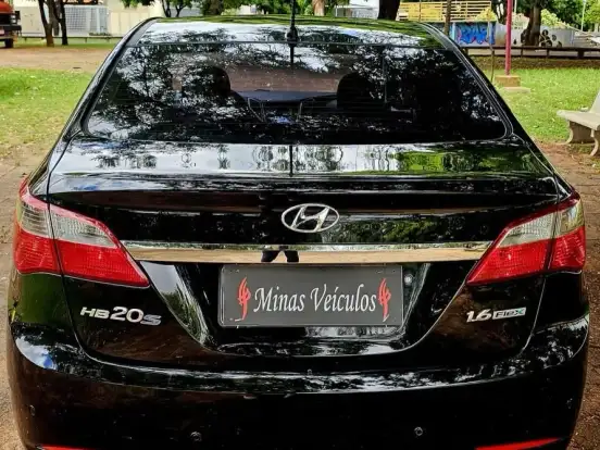 HYUNDAI-HB20-1.6 SPICY 16V FLEX 4P AUTOMÁTICO HYUNDAI-HB20-2015
