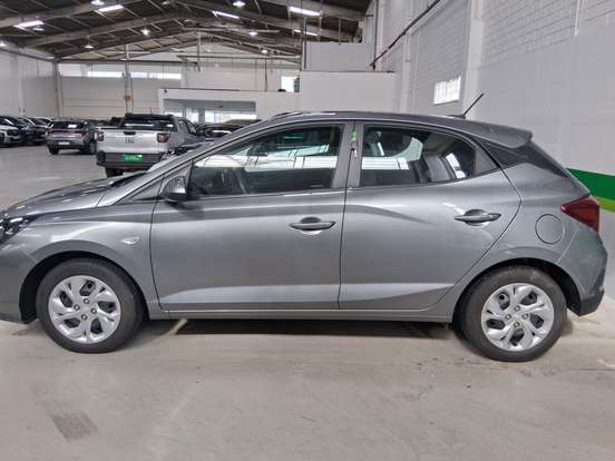 HYUNDAI-HB20-2025