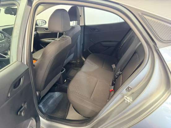 HYUNDAI-HB20-2025