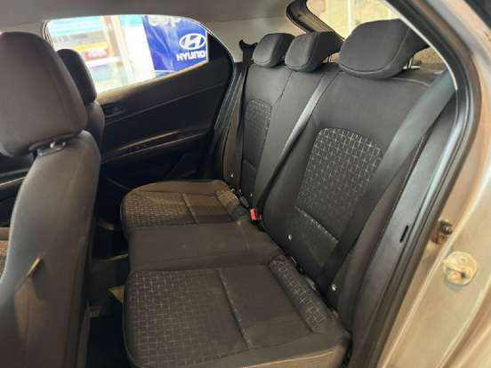 HYUNDAI-HB20-1.0 12V FLEX COMFORT PLUS MANUAL HYUNDAI-HB20-2024