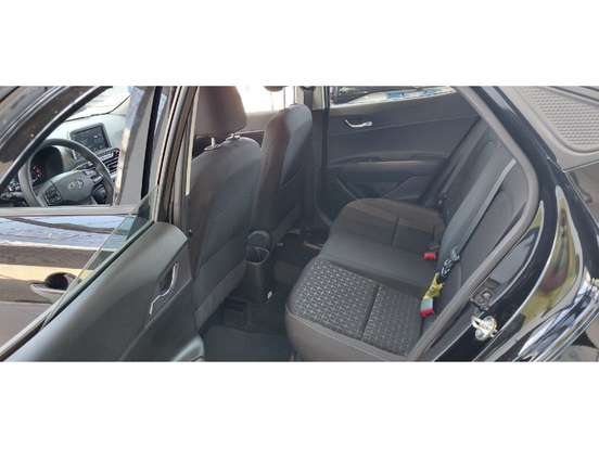 HYUNDAI-HB20-1.0 12V FLEX LIMITED MANUAL HYUNDAI-HB20-2023