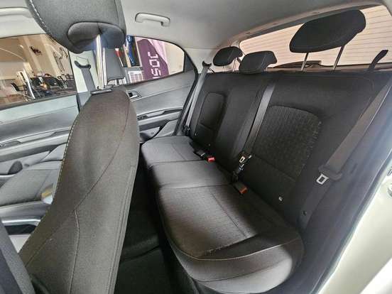 HYUNDAI-HB20-2025