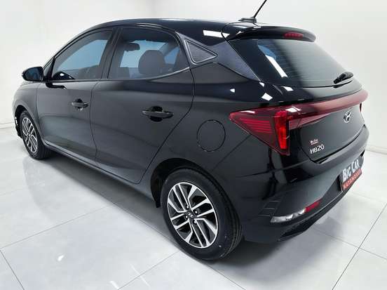 HYUNDAI-HB20-2023