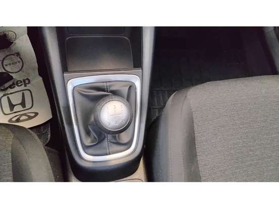HYUNDAI-HB20-2020