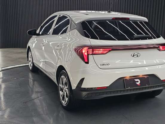 HYUNDAI-HB20-2024