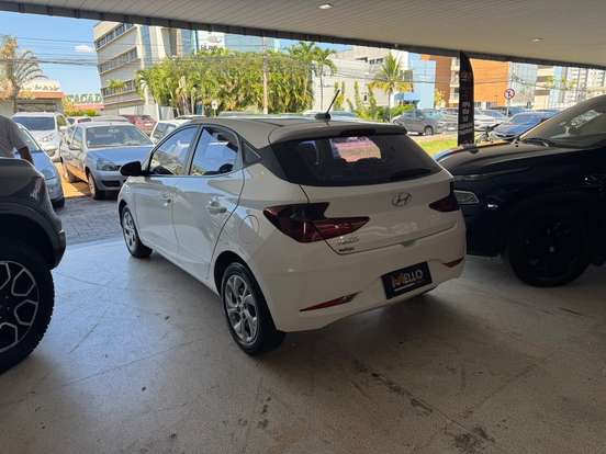 HYUNDAI-HB20-2021