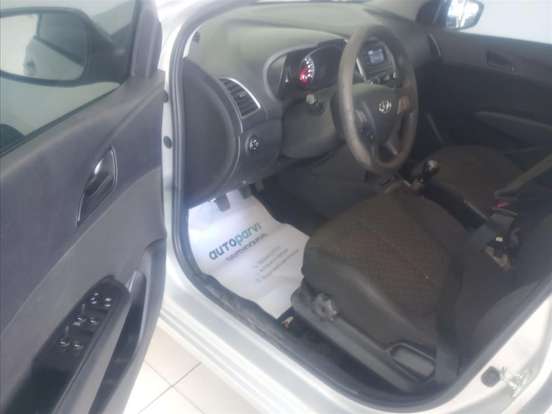 HYUNDAI-HB20-1.0 COMFORT 12V FLEX 4P MANUAL HYUNDAI-HB20-2018