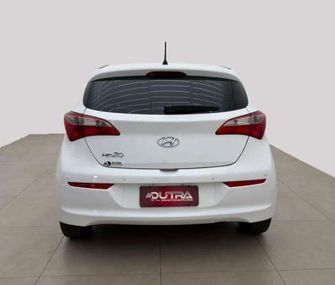 HYUNDAI-HB20-2015
