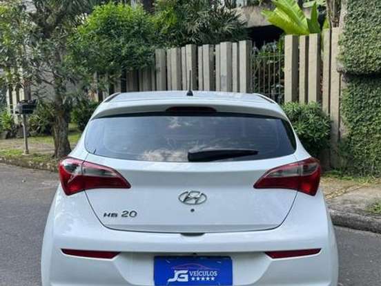 HYUNDAI-HB20-1.0 COMFORT 12V FLEX 4P MANUAL HYUNDAI-HB20-2017