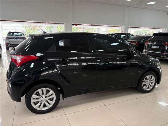 HYUNDAI-HB20-1.0 COMFORT PLUS 12V FLEX 4P MANUAL HYUNDAI-HB20-2018