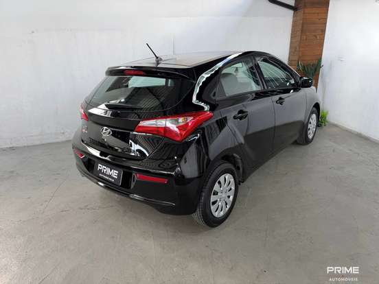 HYUNDAI-HB20-2018