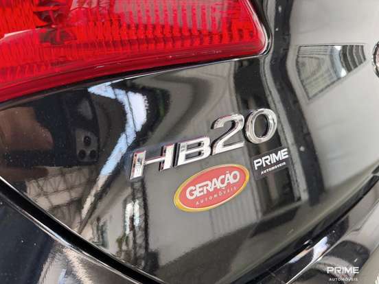 HYUNDAI-HB20-2018