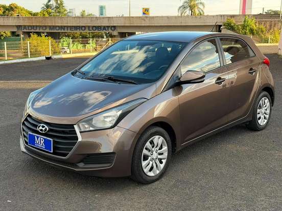 HYUNDAI-HB20-2017