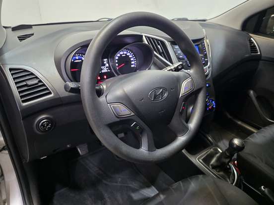 HYUNDAI-HB20-2014