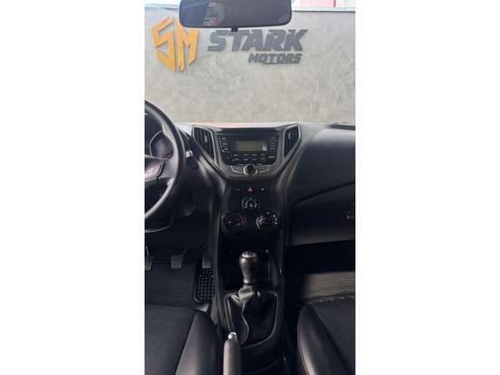 HYUNDAI-HB20-2014