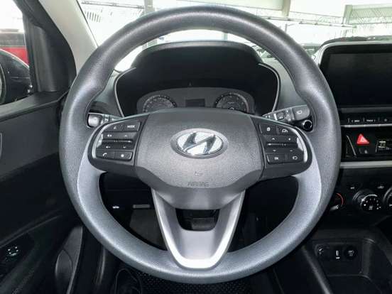 HYUNDAI-HB20-2023