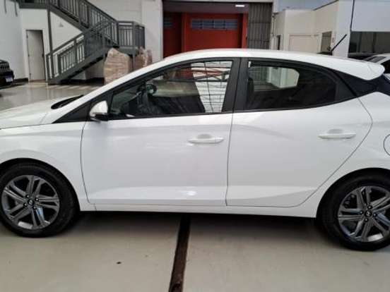 HYUNDAI-HB20-1.0 TGDI FLEX COMFORT PLUS TECH AUTOMÁTICO HYUNDAI-HB20-2025