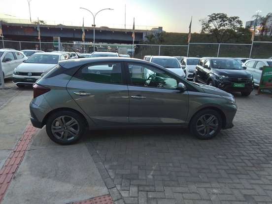 HYUNDAI-HB20-2025