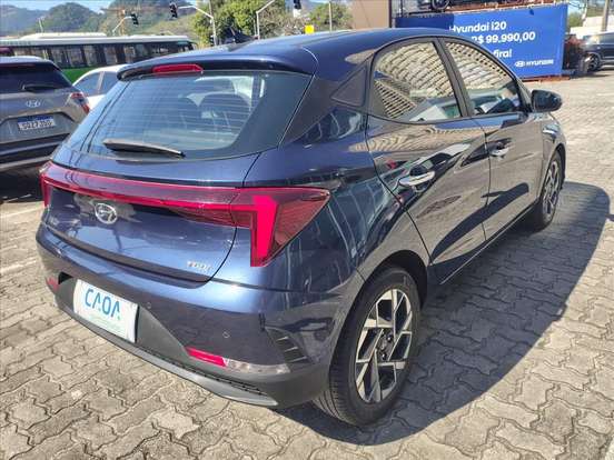 HYUNDAI-HB20-2023