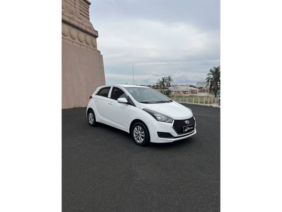 HYUNDAI HB20 1.0 UNIQUE 12V FLEX 4P MANUAL
