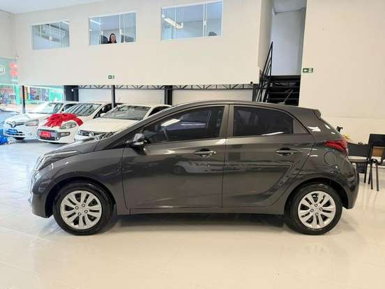 HYUNDAI-HB20-2018