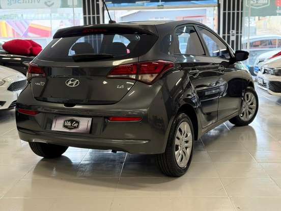 HYUNDAI-HB20-2018