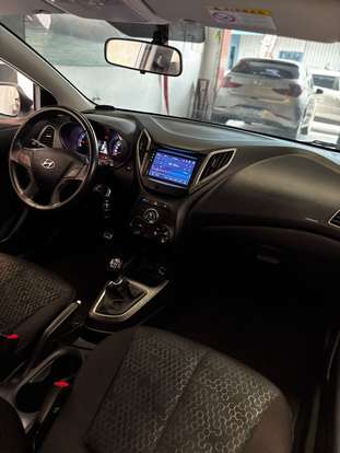 HYUNDAI-HB20-2016