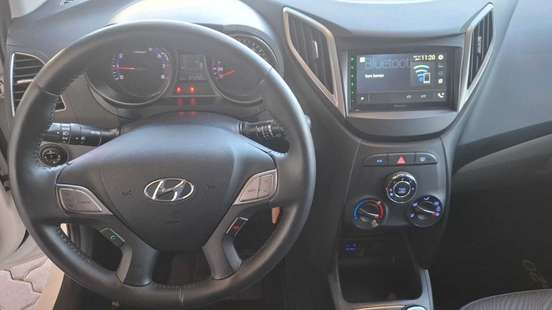 HYUNDAI-HB20-1.6 PREMIUM 16V FLEX 4P MANUAL HYUNDAI-HB20-2014