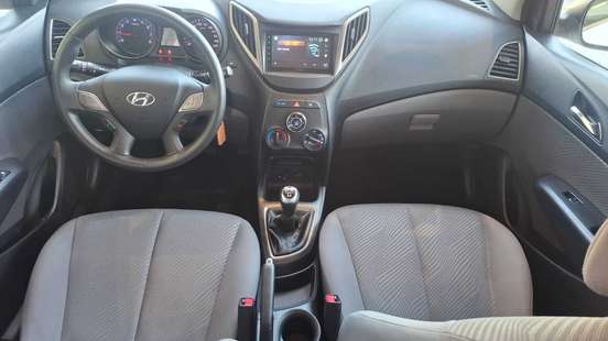 HYUNDAI-HB20-2014