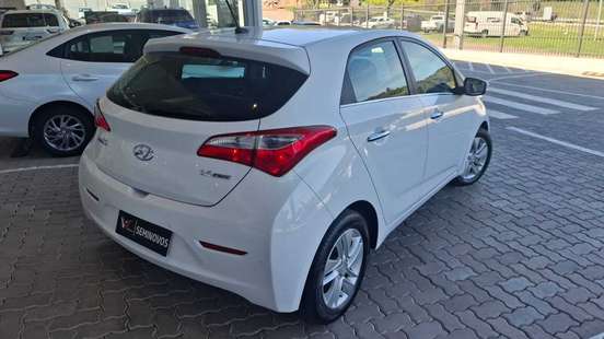 HYUNDAI-HB20-1.6 PREMIUM 16V FLEX 4P MANUAL HYUNDAI-HB20-2014