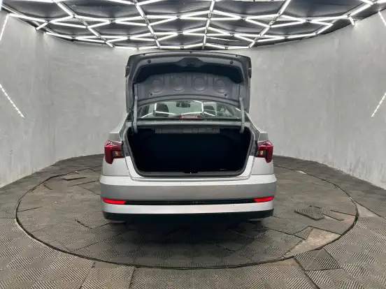 HYUNDAI-HB20S-2024