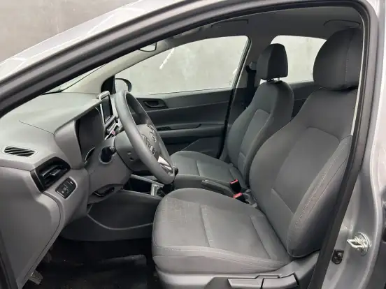 HYUNDAI-HB20S-2025