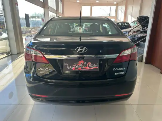 HYUNDAI-HB20S-1.6 COMFORT PLUS 16V FLEX 4P AUTOMÁTICO HYUNDAI-HB20S-2014
