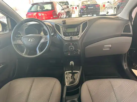 HYUNDAI-HB20S-1.6 COMFORT PLUS 16V FLEX 4P AUTOMÁTICO HYUNDAI-HB20S-2014
