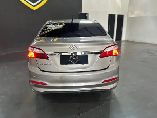HYUNDAI-HB20S-1.6 COMFORT PLUS 16V FLEX 4P AUTOMÁTICO HYUNDAI-HB20S-2016