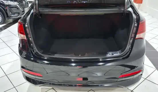 HYUNDAI-HB20S-2017