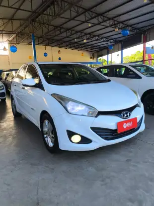HYUNDAI-HB20S-2015