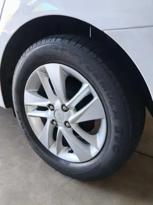 HYUNDAI-HB20S-2015