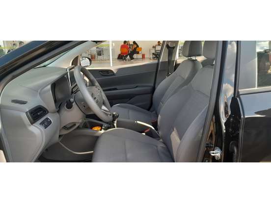 HYUNDAI-HB20S-1.0 12V FLEX COMFORT MANUAL HYUNDAI-HB20S-2025