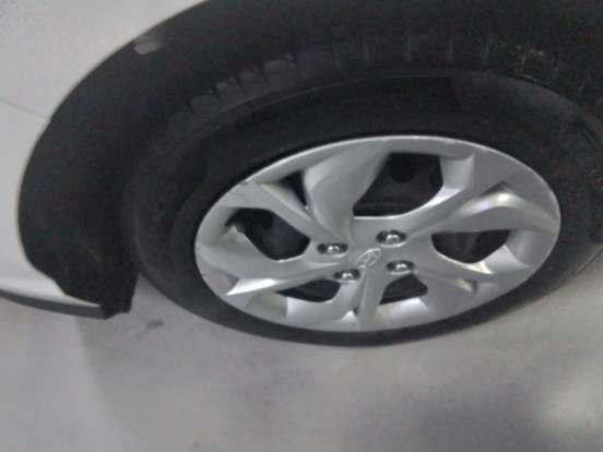 HYUNDAI-HB20S-2025