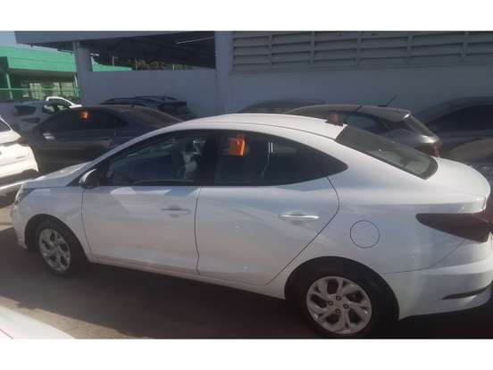 HYUNDAI-HB20S-1.0 12V FLEX COMFORT MANUAL HYUNDAI-HB20S-2025