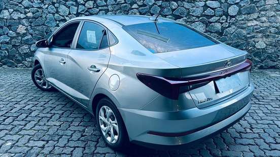 HYUNDAI-HB20S-2023