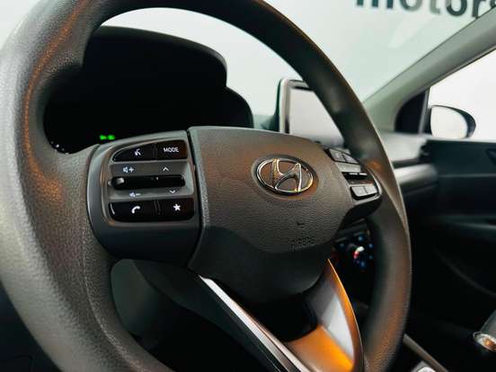 HYUNDAI-HB20S-1.0 12V FLEX COMFORT MANUAL HYUNDAI-HB20S-2025