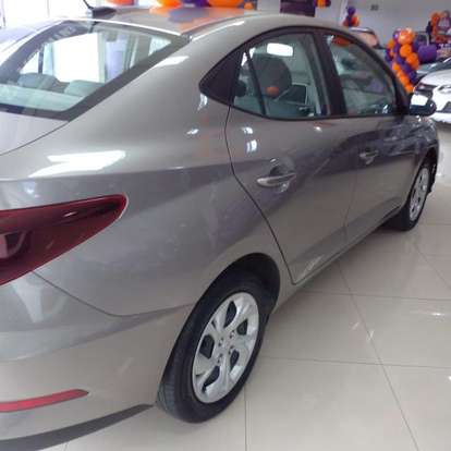 HYUNDAI-HB20S-2024