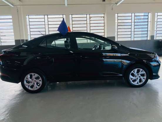 HYUNDAI-HB20S-2024